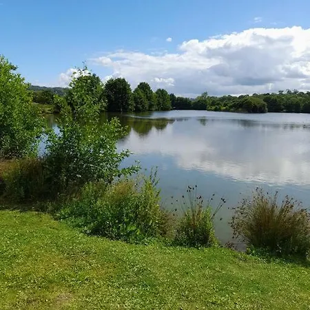 T2 Avec Balcon Refait A Neuf * فيلي سور مير